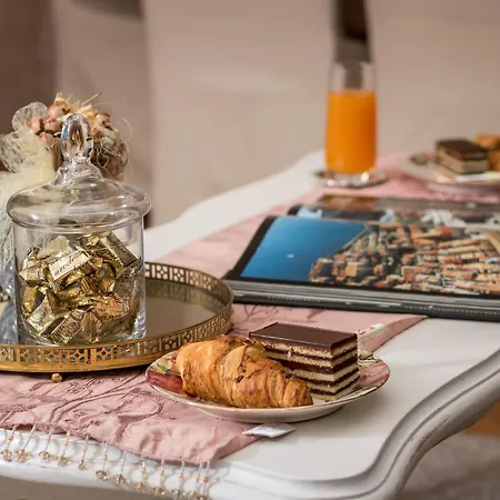 아파트먼트&룸스 펠라 아파트