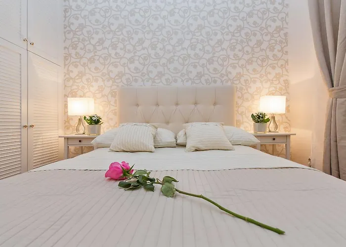 Apartments&rooms Perla