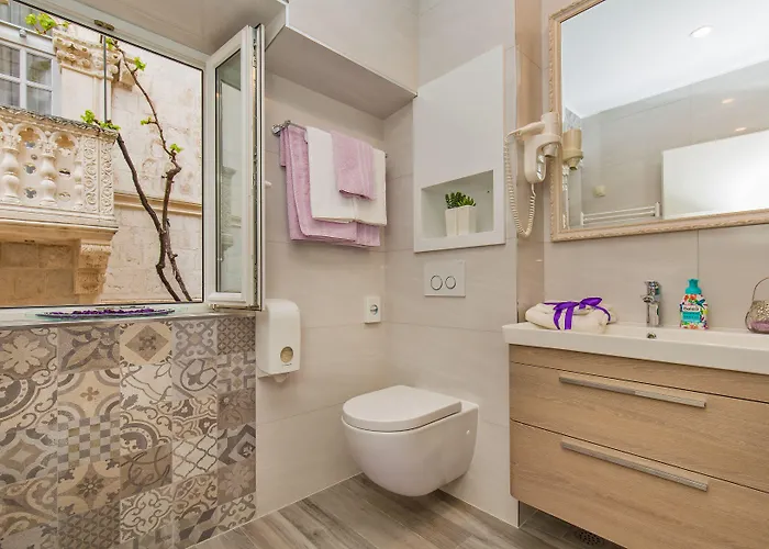 Apartments&rooms Perla Appartement